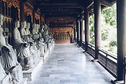 Tour Lễ Hội Bái Đính - Tràng An, khởi hành hàng ngày từ Hà Nội, ăn Buffet trưa 