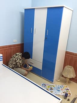 Tủ nhựa đài loan 3 cánh 2 ngăn kéo cao cấp V320