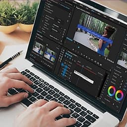 KHÓA HỌC HCM - KỸ NĂNG DỰNG PHIM