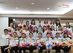 Vyoga World - 30 Ngày Tập Luyện Yoga & Dance Không Giới Hạn