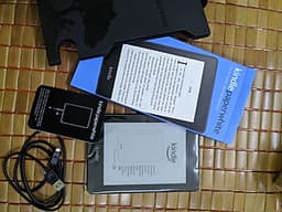Máy đọc sách Amazon Kindle Paperwhite 4 Gen 10 (2019) - Hàng nhập khẩu