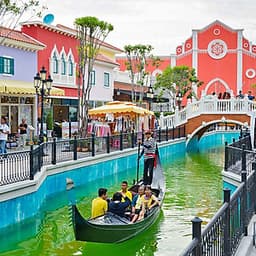 Vé Tham Quan The Venezia Hua Hin, Thái Lan - Gói A (Entrance Fee + 3D Art Gallory + Fontana Di Trevi Park + Mini Zoo + Mini Train + King&Queen)
