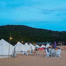 Tour 2N2Đ Sài Gòn - Núi Chúa - Vịnh Vĩnh Hy - Leo Núi Trekking 7Km - Suối Lồ Ồ - Cắm Trại Lalaland Camping Bên Biển, Khởi Hành Tối Thứ 6 Hàng Tuần