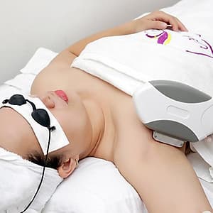 Liệu Trình Triệt Lông Trắng Sáng Vùng Nách Tại Les Sam Wellness & Spa