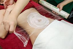 Massage Body Thái + Nhật + Tinh dầu + Đá nóng + Quấn tảo thon gọn bắp tay (100 phút).