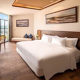 [Combo Tết Âm Lịch] 3N2Đ Best Western Premier Sonasea Resort 5* Phú Quốc + Vé Máy Bay Từ HCM, Buffet Sáng, Miễn Phí Đón Tiễn Sân Bay Dành Cho 01 Người, Khởi Hành Mùng 2, 3, 4 Tết