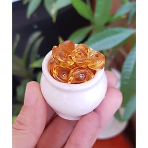 Chum vàng may mắn (gồm 01 hủ sứ + 10 thỏi vàng 1.5cm + 7 hạt gốm mèo)