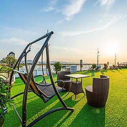 Combo Trọn Gói 2N1Đ Ngủ Đêm Trên Du Thuyền 5 Sao Dynasty Of The Seas Cruises Siêu Hot Tại Vịnh Hạ Long (Miễn Phí Chèo Thuyền Kayak, Câu Mực Đêm...)