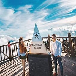 TMB5. Tour ghép Miền Bắc 5N4Đ khám phá các địa danh nổi tiếng tại Hà Nội – Vịnh Hạ Long, Thị trấn sương mù Sapa – Bản Cát Cát - Núi Hàm Rồng