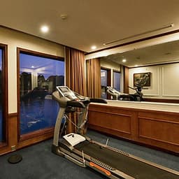 Trải Nghiệm Kỳ Nghỉ Tuyệt Vời Với Tour Du Lịch 2 Ngày 1 Đêm Trên Du Thuyền Heritage Cruises 5 Sao Đẳng Cấp Thăm Vịnh Hạ Long (Chèo Thuyền Kayak, Thăm Vịnh Hạ Long)