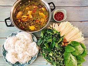 Goimon.net - Hotpot House- Lẩu gà ớt hiểm 1 con dành cho 2-3 người ăn