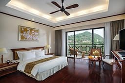 Voucher Vinpearlland Nha Trang 2 Ngày 1 Đêm