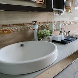 Trải Nghiệm Cực Sốc Tour Du Lịch 2 Ngày 1 Đêm Ngủ Trên Du Thuyền  5 Sao La Pandora Thăm Vịnh Hạ Long, Trải Nghiệm Chèo Thuyền  Kayak