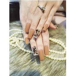 Combo Cắt da + Ốp + Sơn Gel tại NyNa Nails