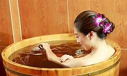 Liệu trình Tắm bùn khoáng thiên nhiên siêu mịn da toàn thân 8 in 1 - Nàng Sen Spa