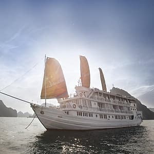 Trải Nghiệm Cực Sốc Tour Du Lịch 2 Ngày 1 Đêm Ngủ Trên Du Thuyền  5 Sao Aphrodite  Cruises Thăm Vịnh Hạ Long, Trải Nghiệm Chèo Thuyền  Kayak